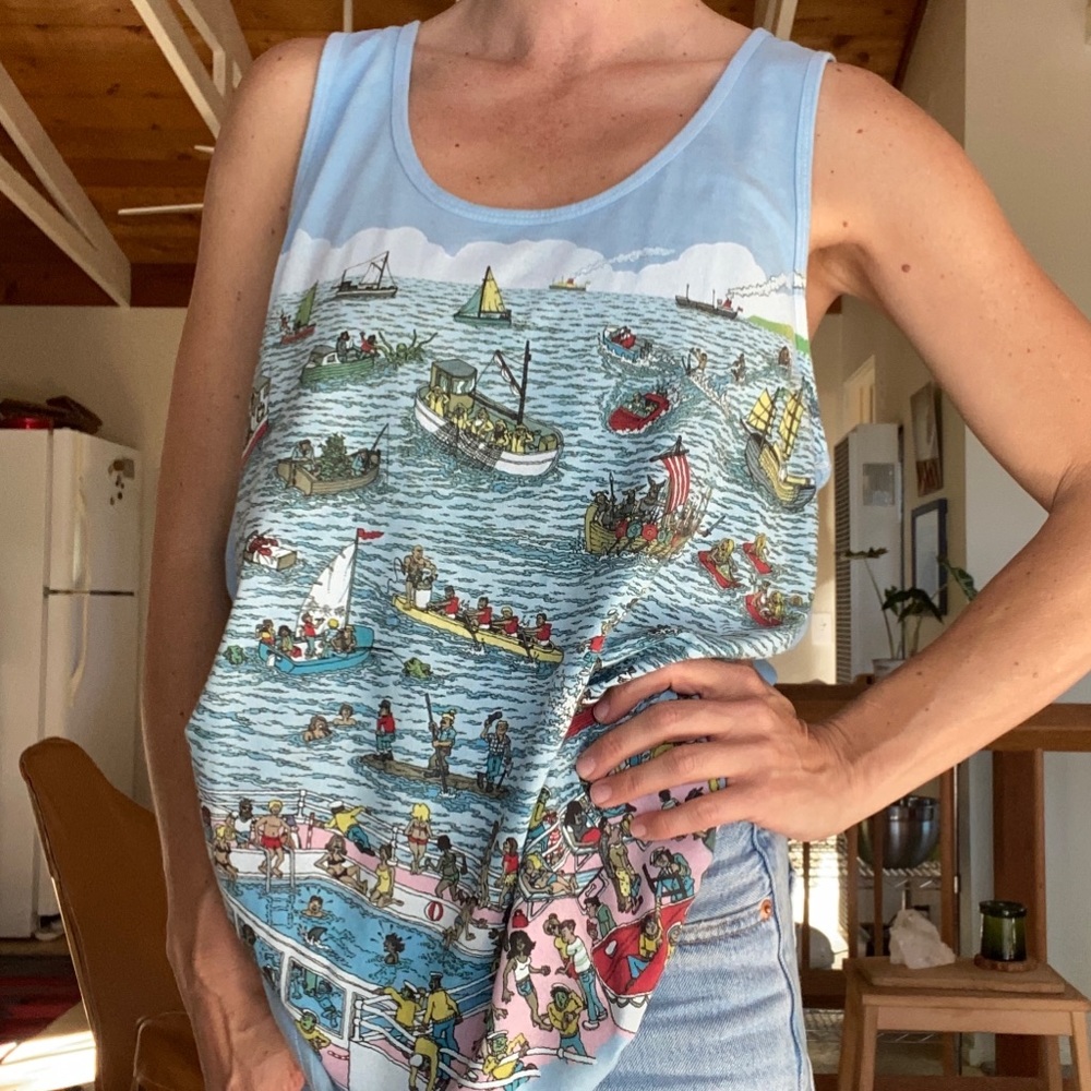 Where’s Waldo men’s tank - size M